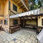 Villa Luxury Panorama • Pool, Quadro Sauna & Views Temenica