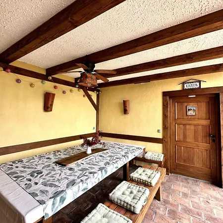 Luxury Panorama • Pool, Quadro Sauna & Views