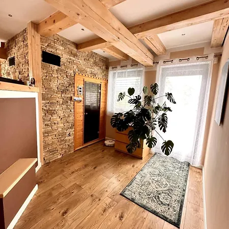 Villa Luxury Panorama • Pool, Quadro Sauna & Views Temenica