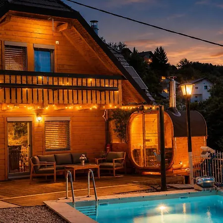 Luxury Panorama • Pool, Quadro Sauna & Views Villa Temenica
